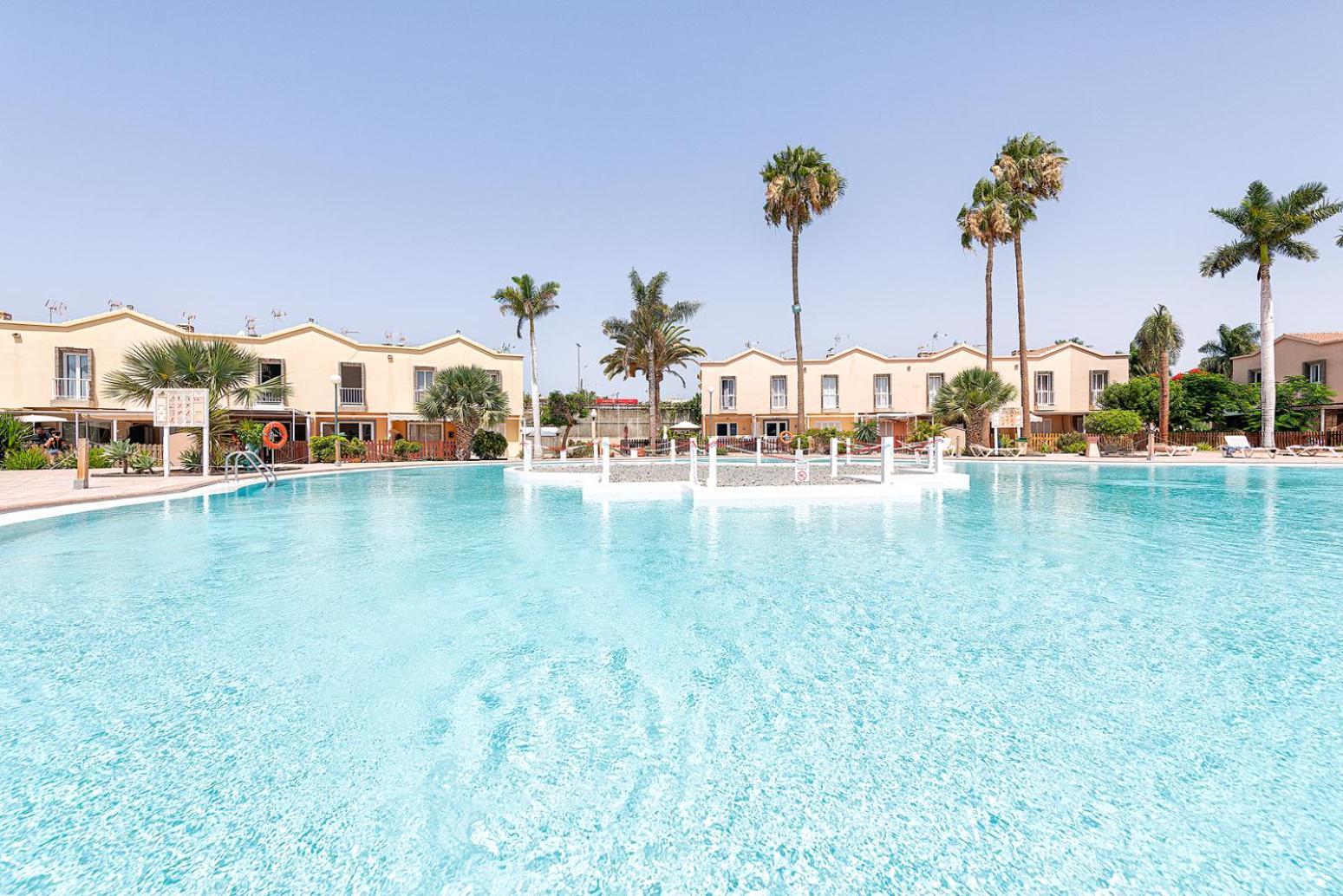 Duplex En Green Oasis San Bartolomé Luaran gambar